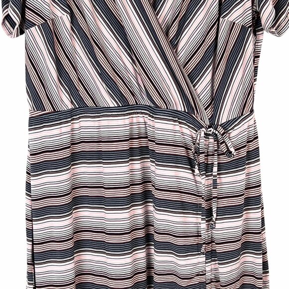 Lane Bryant Faux Wrap Maxi Dress Size 18/20 Striped Short-Sleeve Ruched VGUC - Picture 8 of 16